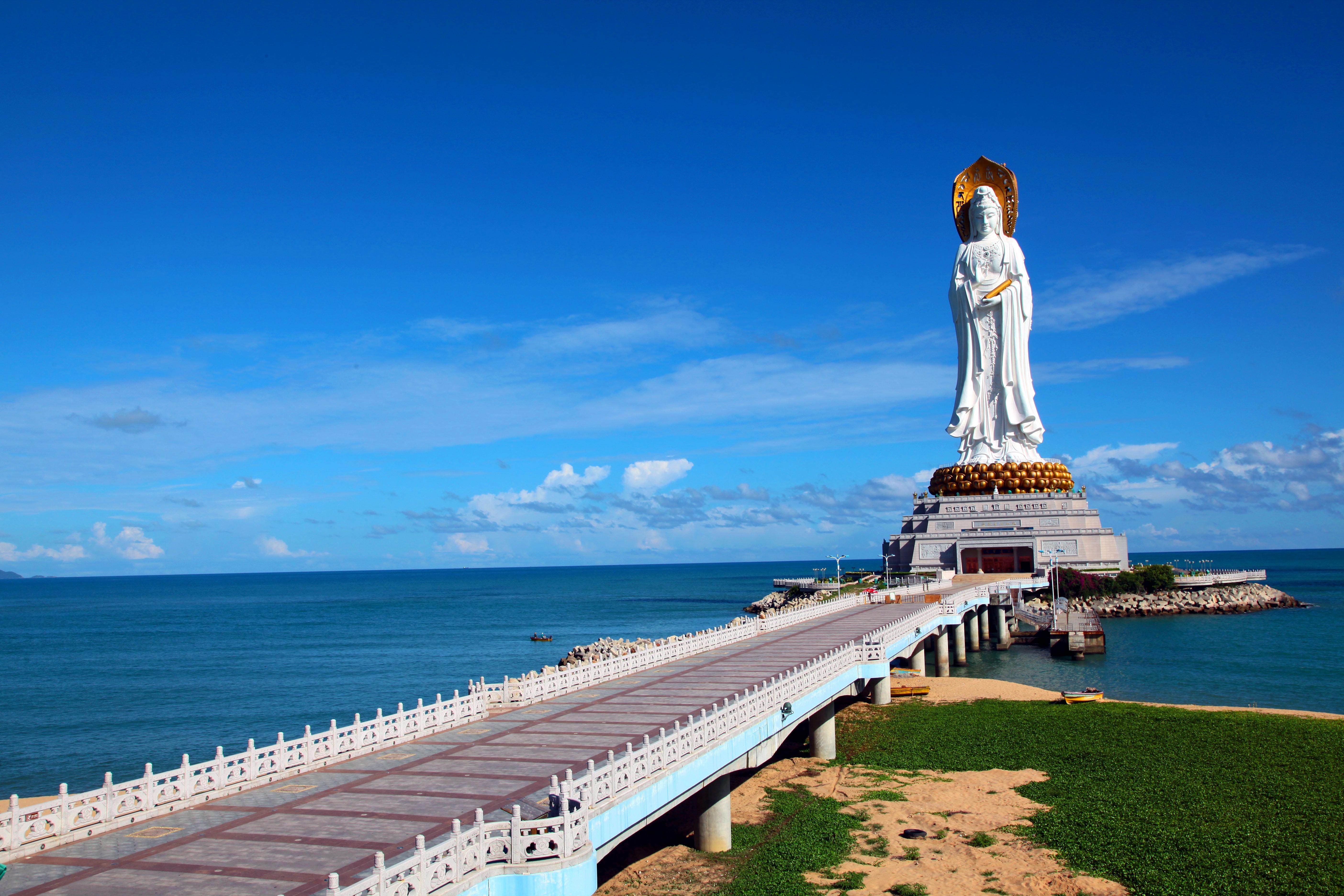 海南三亚+三亚+万宁+石梅湾+海棠湾+分界洲岛+儋州+陵水7日6晚私家团